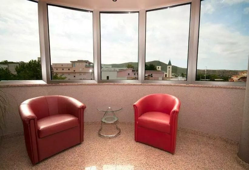 تختخواب و صبحانه Rooms Central