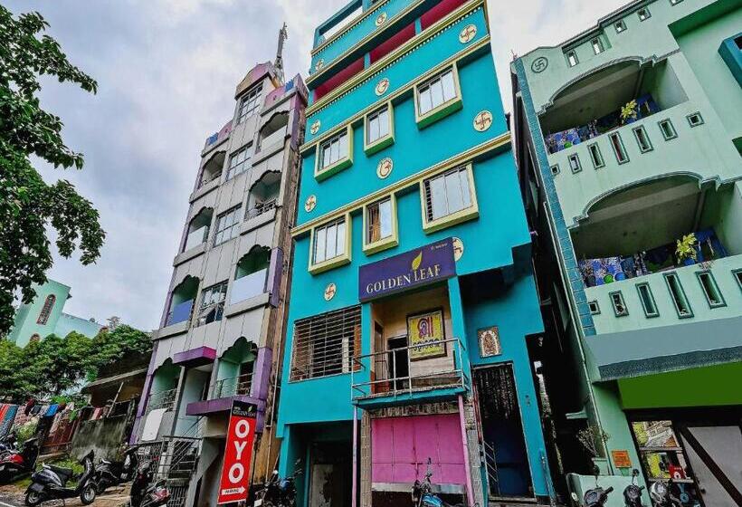 Hotel Flagship 81598 Golden Leaf