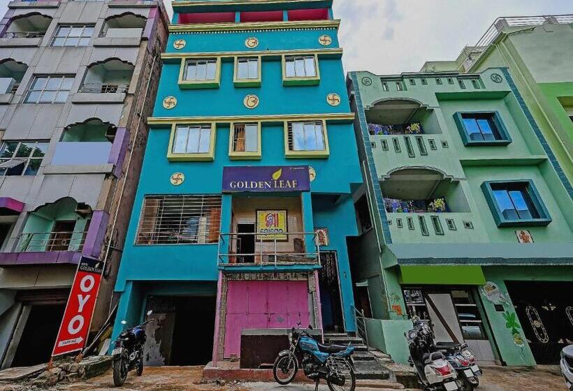 Hotel Flagship 81598 Golden Leaf