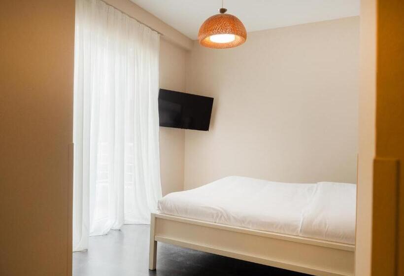 호텔 Lake Drive Rooms&apartments