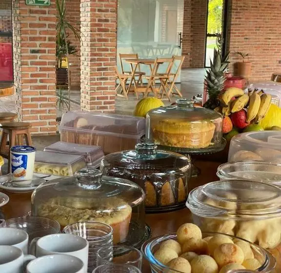 Hotelli Pousada Martins