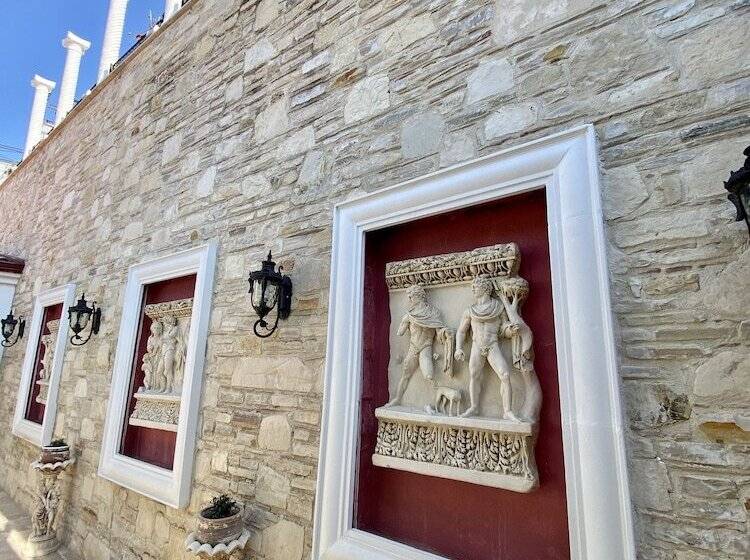 בית מלון כפרי Villa Ephesus