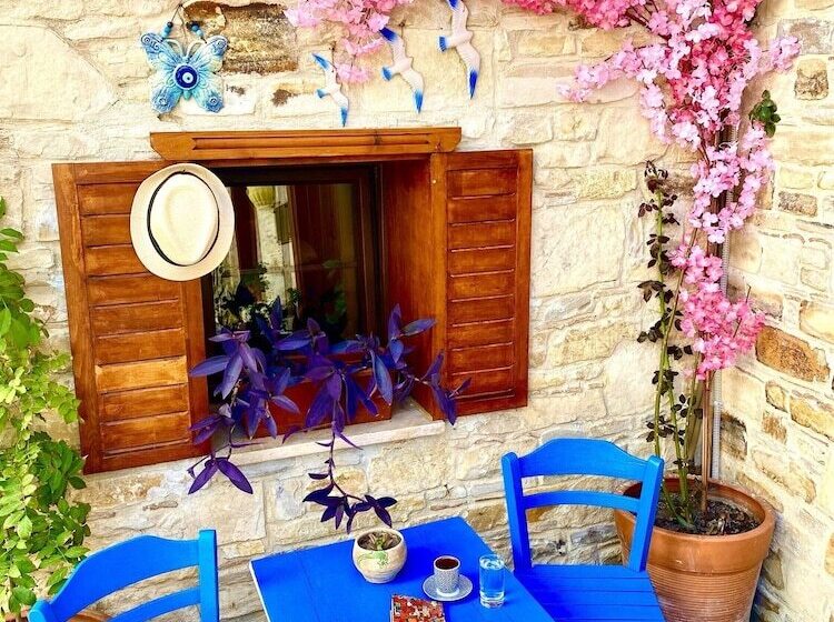 בית מלון כפרי Villa Ephesus