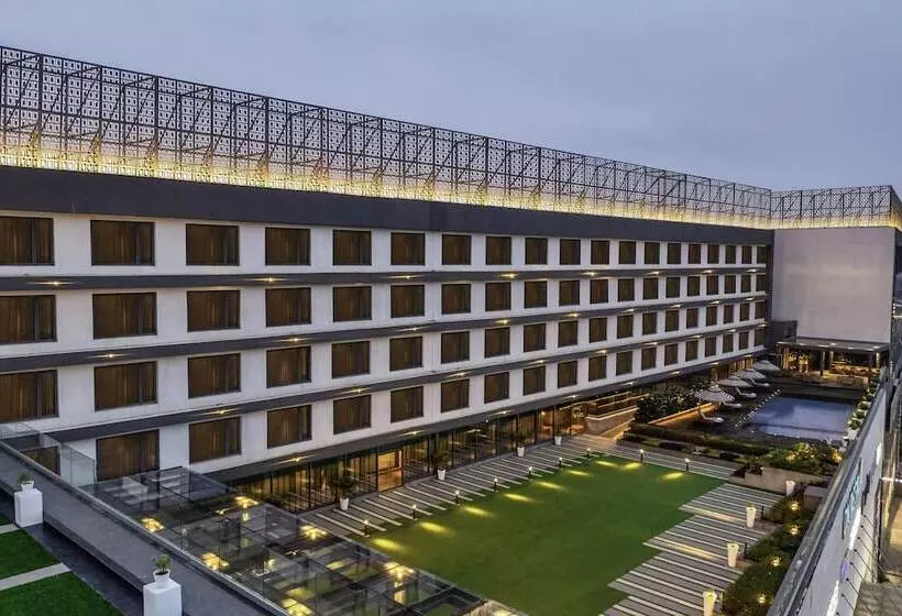 ホテル Vivanta Bhubaneswar Dn Square