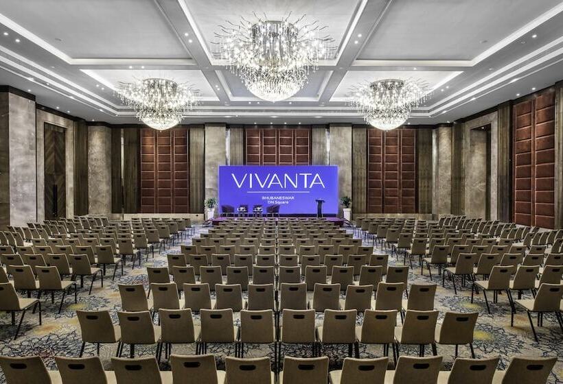 בית מלון כפרי Vivanta Bhubaneswar Dn Square