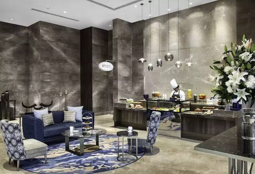 ホテル Vivanta Bhubaneswar Dn Square