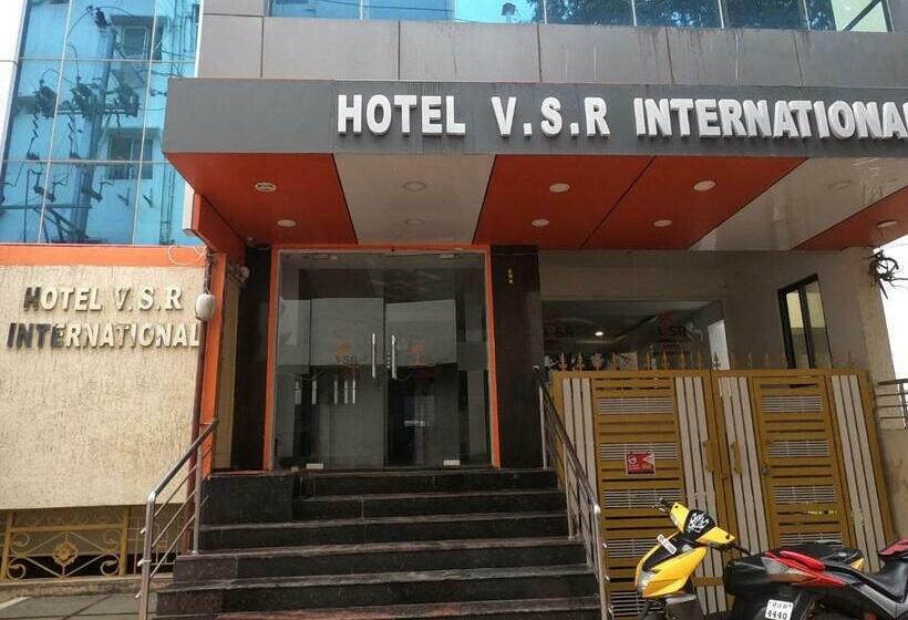 ホテル Vsr International