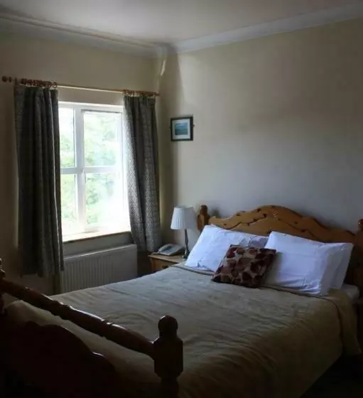 ペンション Dan O'hara Farmhouse B&b