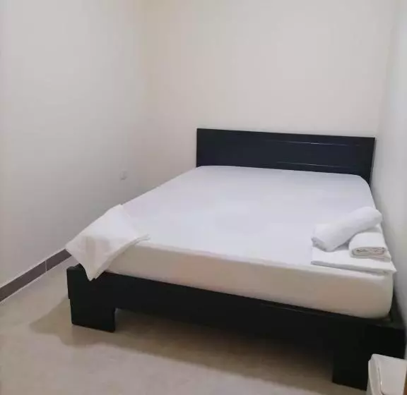 Majatalo Ekolores Hostal   Parque Del Café   313 468 08 41