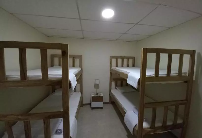 Majatalo Ekolores Hostal   Parque Del Café   313 468 08 41