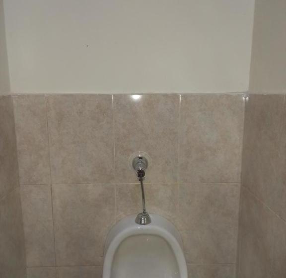 Pension Ekolores Hostal   Parque Del Café   313 468 08 41