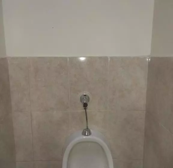 Majatalo Ekolores Hostal   Parque Del Café   313 468 08 41