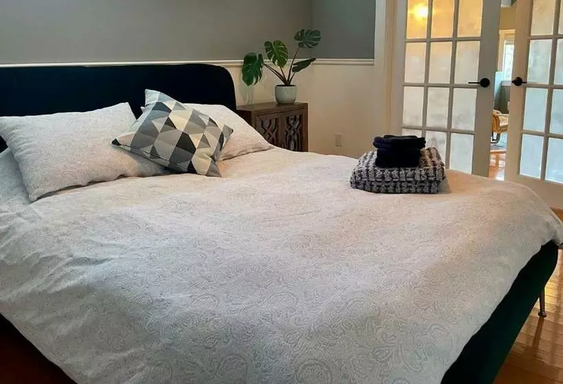 Aamiaismajoitus (B&B) Les Chambres Roses