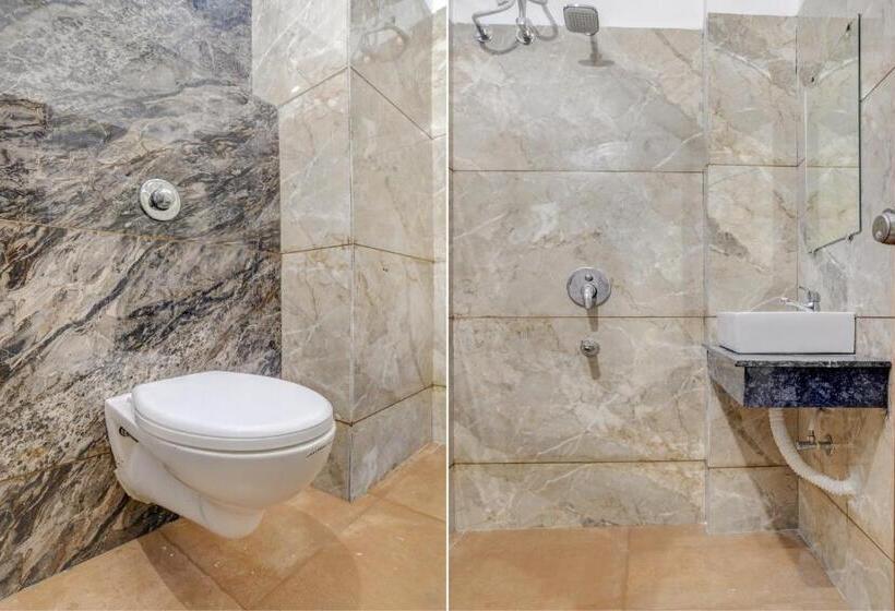 هتل Capital O Abri Krishna