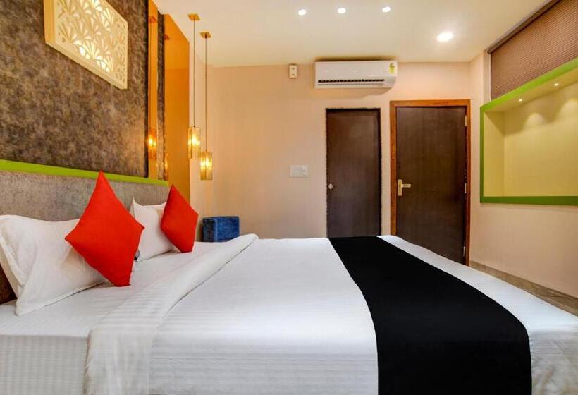 هتل Capital O Abri Krishna