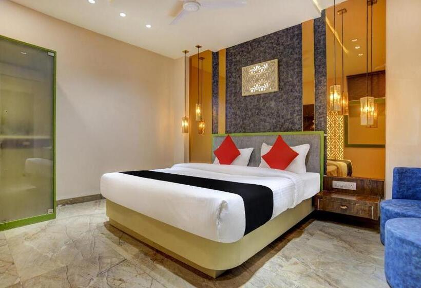 هتل Capital O Abri Krishna