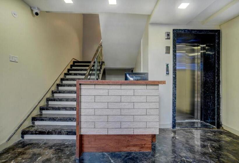 هتل Capital O Abri Krishna