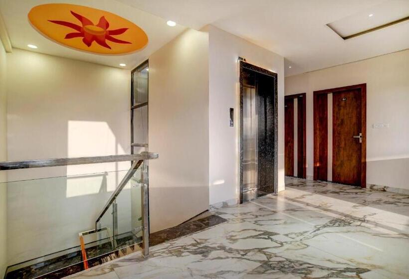 هتل Capital O Abri Krishna