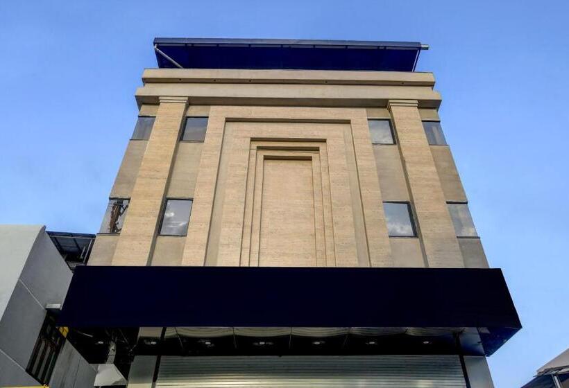 هتل Capital O Abri Krishna