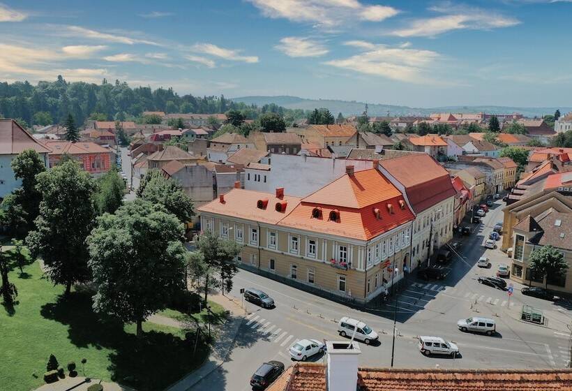 هتل Haller Boutique