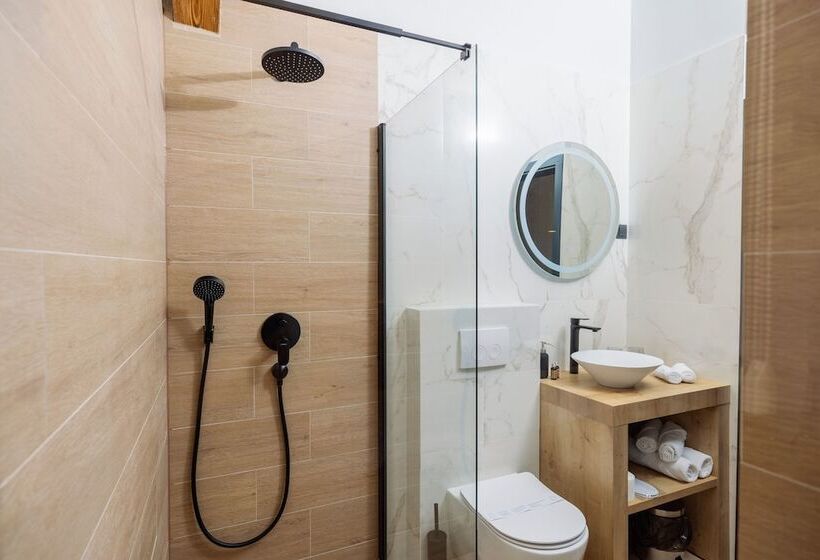 هتل Haller Boutique