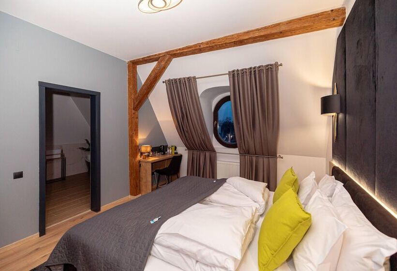 هتل Haller Boutique