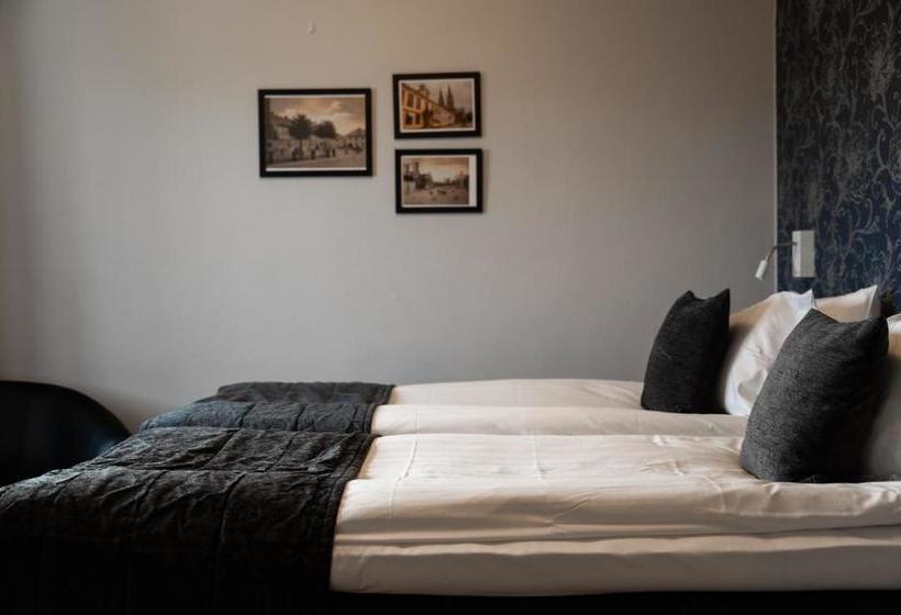 בית מלון כפרי Skara Stay & Go