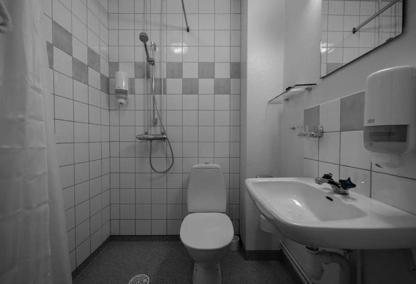 בית מלון כפרי Skara Stay & Go