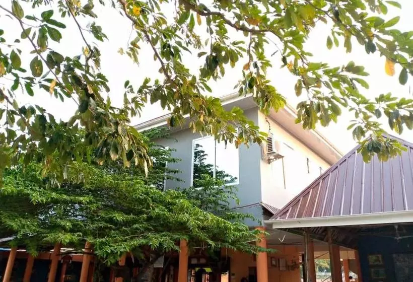 هتل Kimyakimya Pub & Lodge
