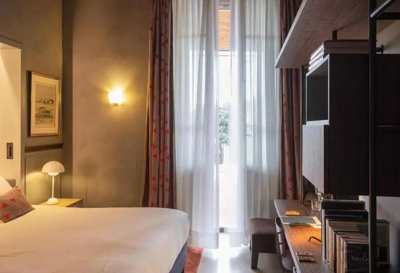 ホテル Paradis Pietrasanta