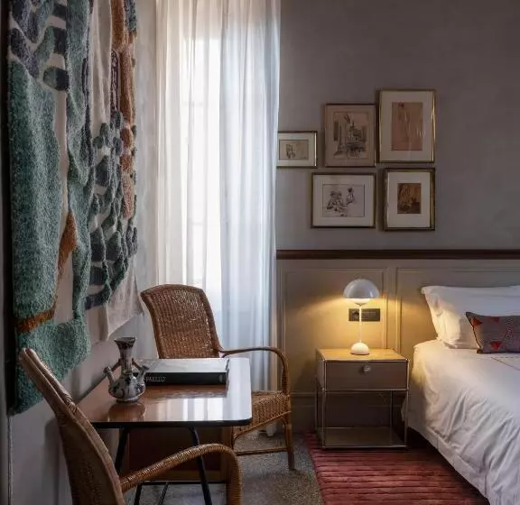 ホテル Paradis Pietrasanta