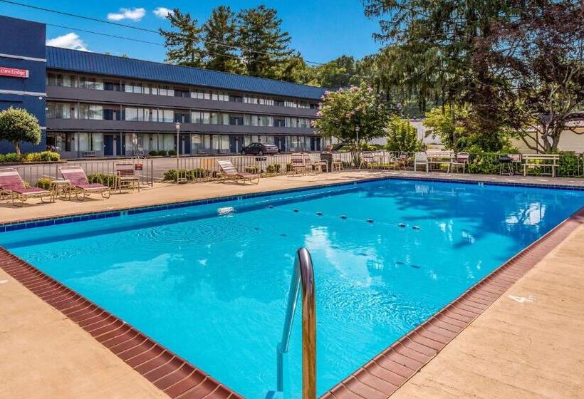 فندق Suburban Studios Middlesboro