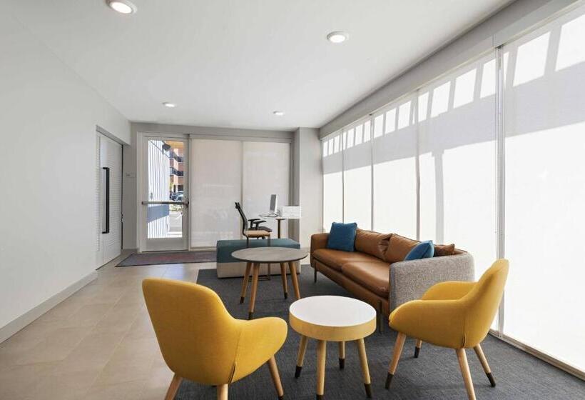 فندق Towneplace Suites By Marriott Brentwood