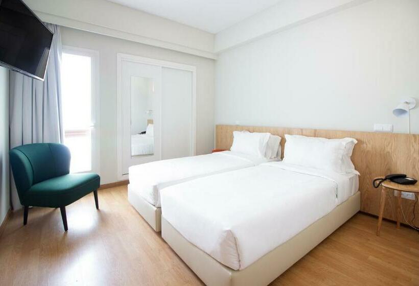 בית מלון כפרי Whe