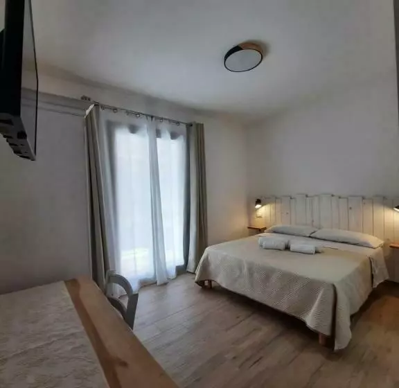 ペンション Affittacamere Su Maistu E Linna