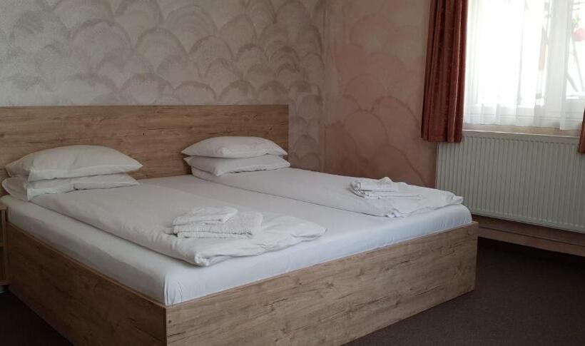 پانسیون Casa Class