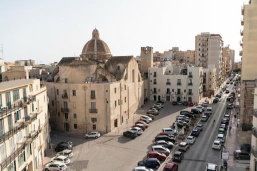 膳宿费 Trapani In Liberty