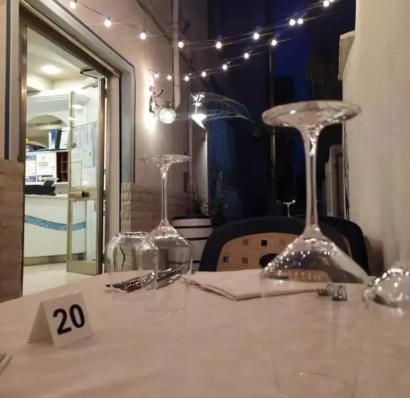 تختخواب و صبحانه Alla Frasca