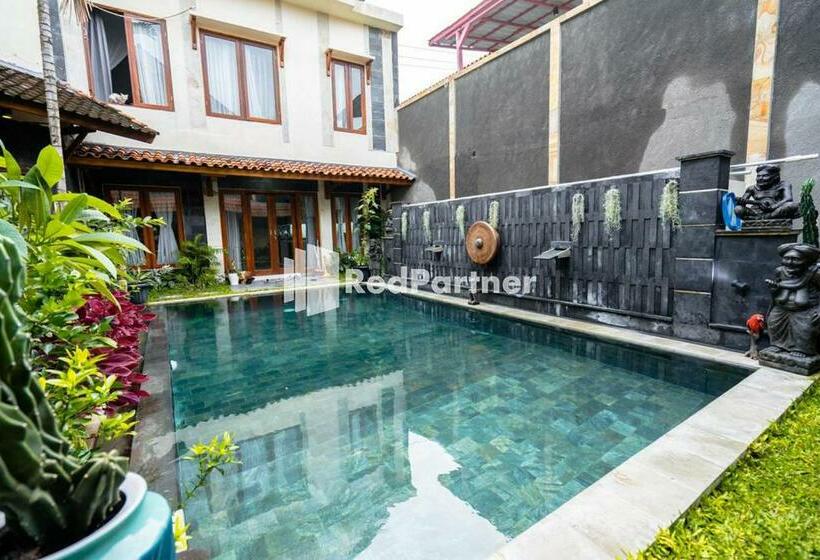 בית מלון כפרי Ayu Homestay Nusa Dua Redpartner