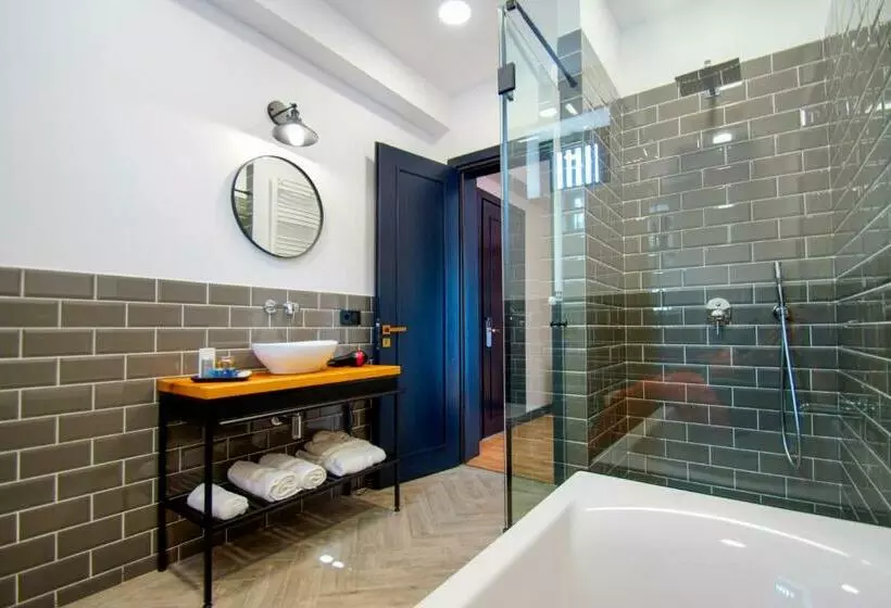 Hotelli Borjomi Bridge