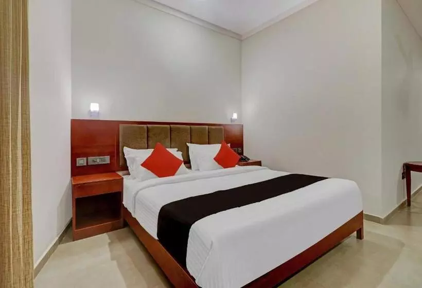 Super Hotel O Kizhakkambalam Tourist Home