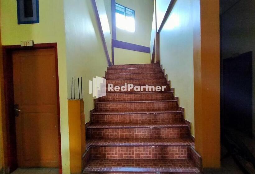 בית מלון כפרי Hing Amimah Mitra Reddoorz