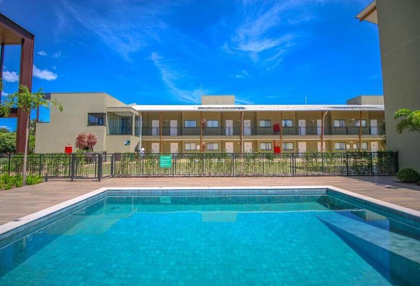 هتل Promenade Bonito All Suites