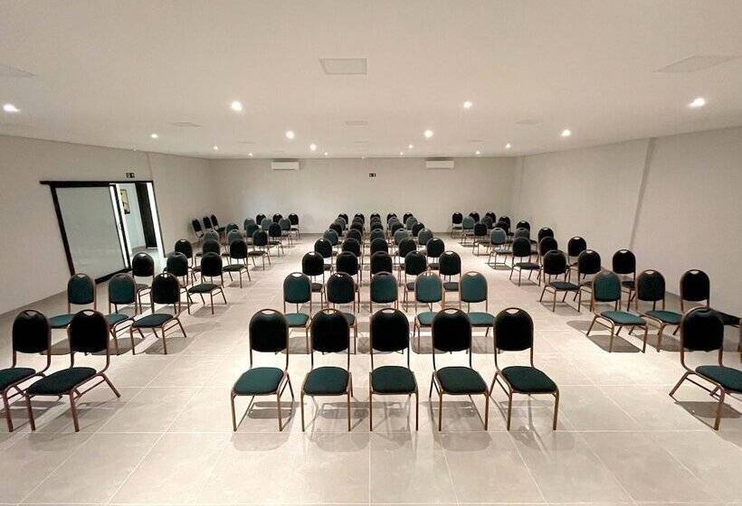 هتل Promenade Bonito All Suites