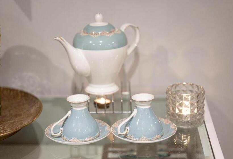 The Catalyst Apartment Hotel By Newmark