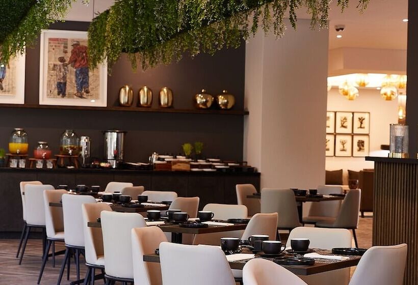 The Catalyst Apartment Hotel By Newmark