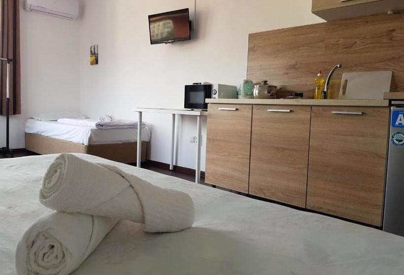 پانسیون Panorama Studios Obzor