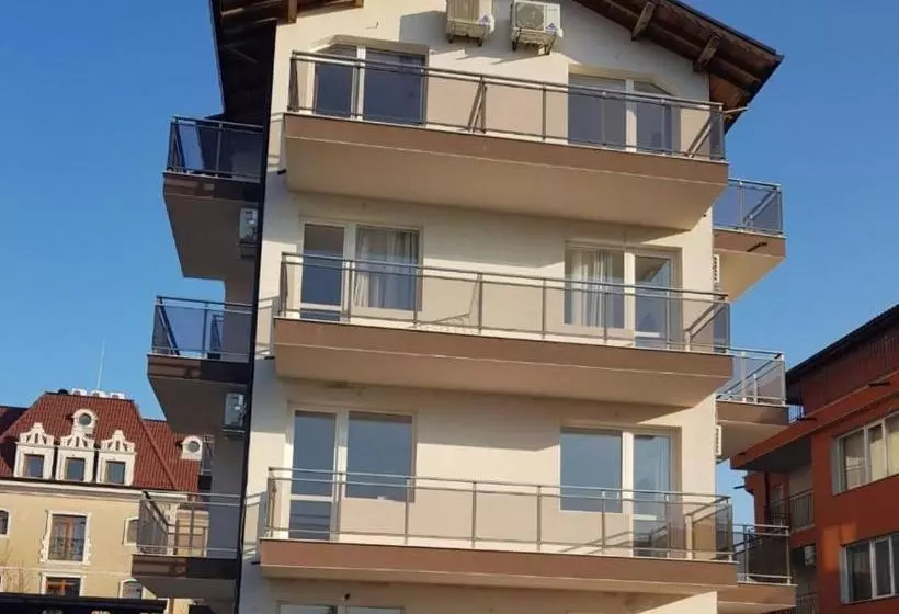 پانسیون Panorama Studios Obzor