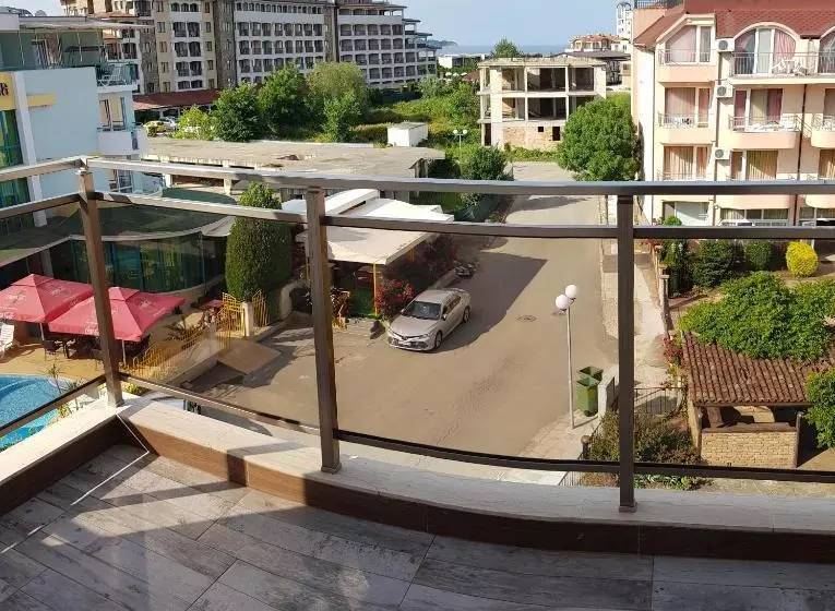 پانسیون Panorama Studios Obzor