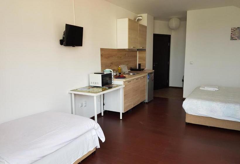 پانسیون Panorama Studios Obzor